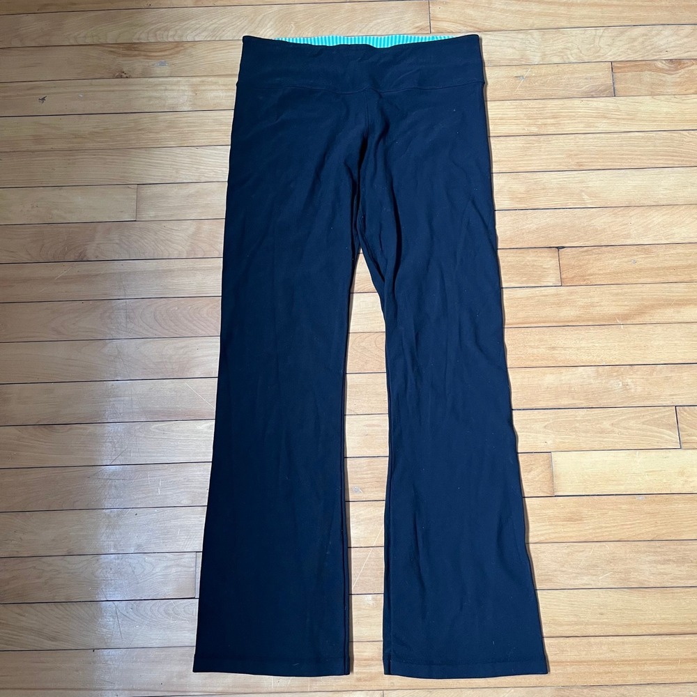 Lululemon Groove Pant Black Flare Leg Yoga Pants Green Striped Waist Size 10